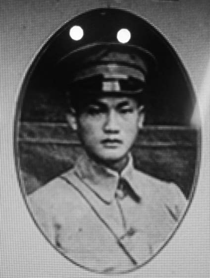 吳民三